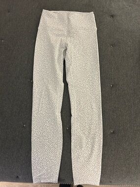 lululemon athletica Light Gray Leopard Print Leggings